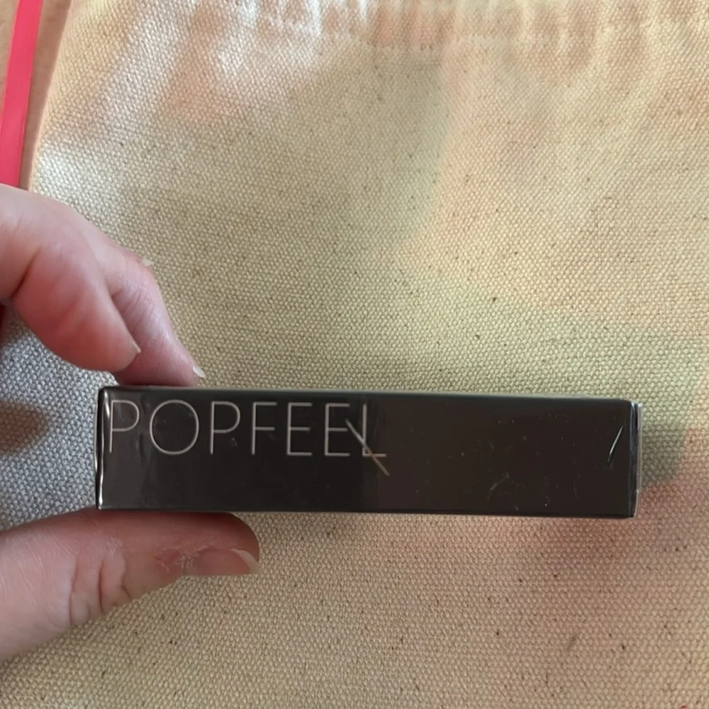 Popfeel Cosmetics Bundle‎ All New Sealed 12 Items with Blender Sponge and Bag.